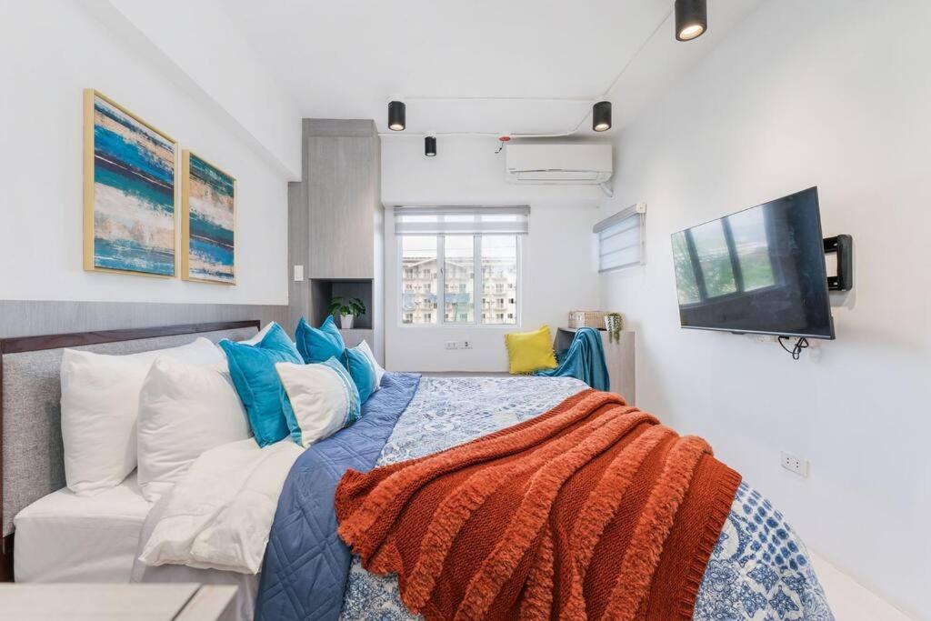 Airport Express Hostel E-527, 2 Minutes To Airport,Fast Wifi, Free Netflix 麦克坦 外观 照片